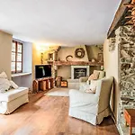 Il Glicine By Interhome Сasa de vacaciones Mergozzo