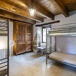 בית נופש Il Glicine By Interhome