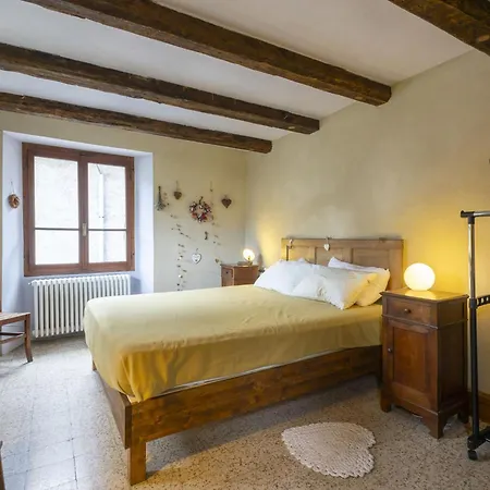 Nyaraló Il Glicine By Interhome *